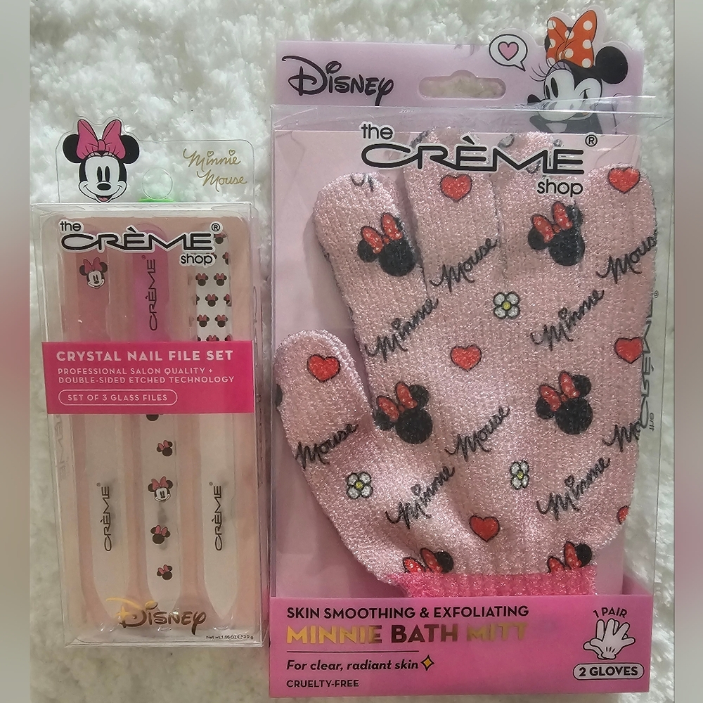 Disney Minnie Mouse x The Creme Shop  Bath Mitt & Nail File 7 Piece Gift Set